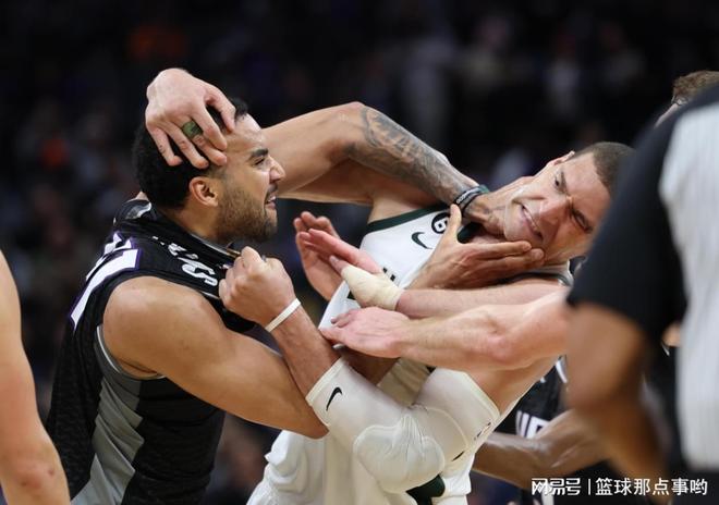 今晨体能课后;密尔沃基雄鹿迎来里程碑备战西甲;媒体盛赞;医务组通报恢复 今晨体能课后;密尔沃基雄鹿迎来里程碑备战西甲;媒体盛赞;医务组通报恢复